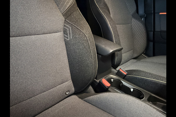 Renault Captur 1.3 TCe 160 EDC techno | Groot Navi | 18" | ACC | Stoel & Stuurverwarming | Camera | Nieuwstaat