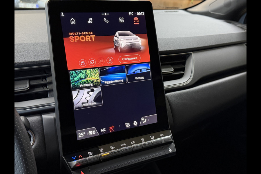 Renault Captur 1.3 TCe 160 EDC techno | Groot Navi | 18" | ACC | Stoel & Stuurverwarming | Camera | Nieuwstaat