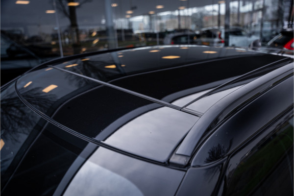 Land Rover Range Rover Velar 2.0 I4 Turbo AWD R-Dynamic HSE ** Panodak ** 22inch