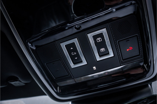 Land Rover Range Rover Velar 2.0 I4 Turbo AWD R-Dynamic HSE ** Panodak ** 22inch