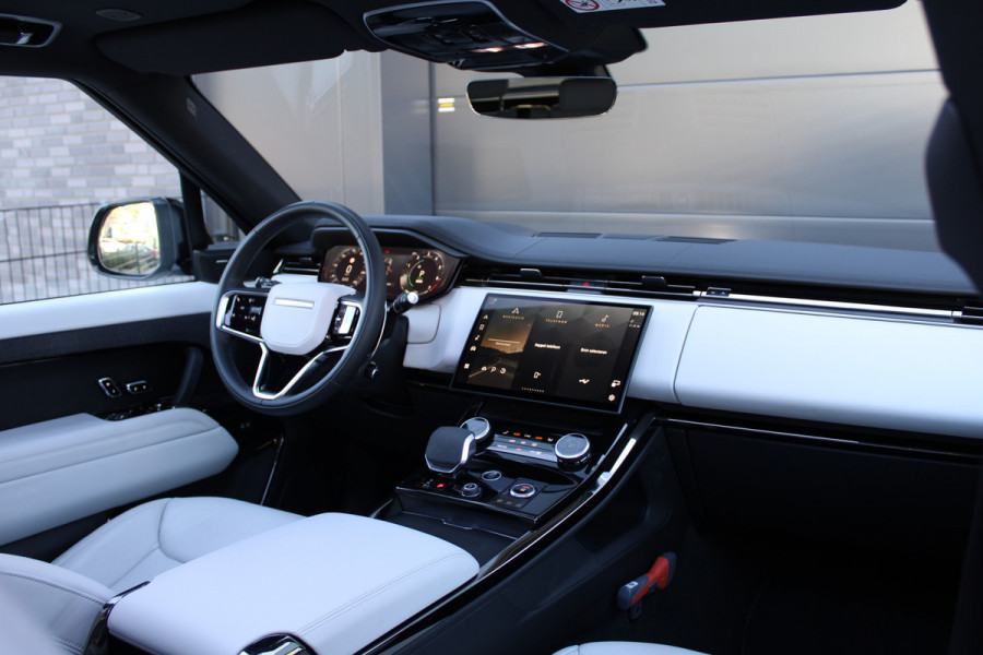 Land Rover Range Rover Sport 3.0 P440e Dynamic HSE | NAP | SOFT-CLOSE | PANO | MERIDIAN | KOELBOX | ELEK TREKHAAK | 360 | HUD |