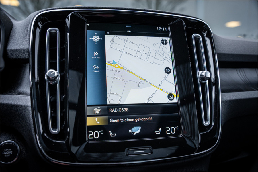 Volvo XC40 T4 Recharge Ultimate Dark ** Panodak ** Harman/Kardon ** Memory