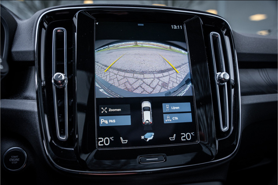 Volvo XC40 T4 Recharge Ultimate Dark ** Panodak ** Harman/Kardon ** Memory