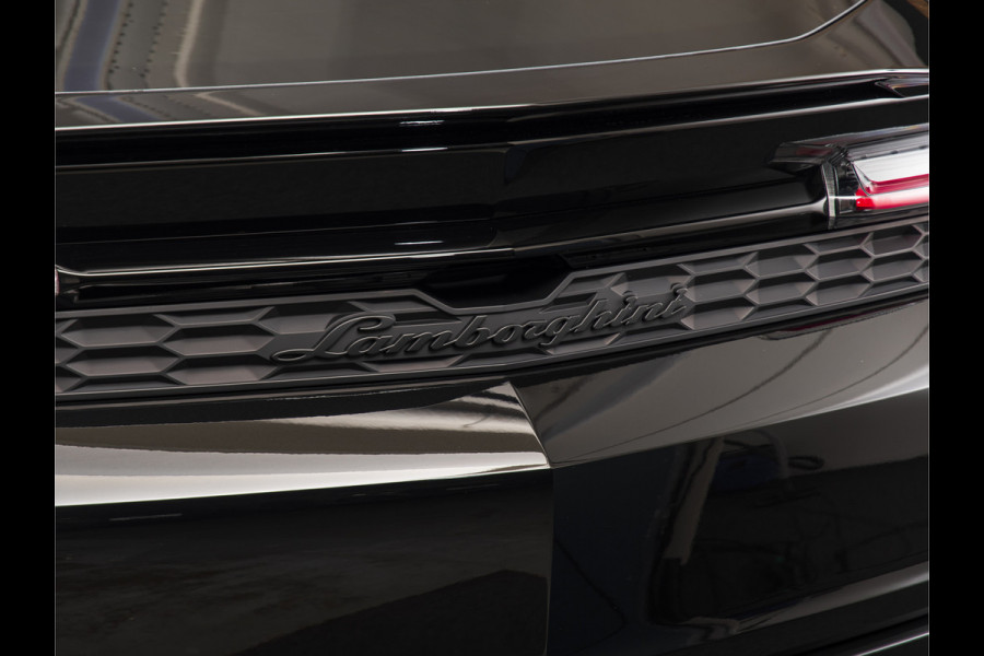 Lamborghini Urus 4.0 V8 Hybrid SE 23" I B&O I PANO I STYLE PACK I VERDE SCANDAL