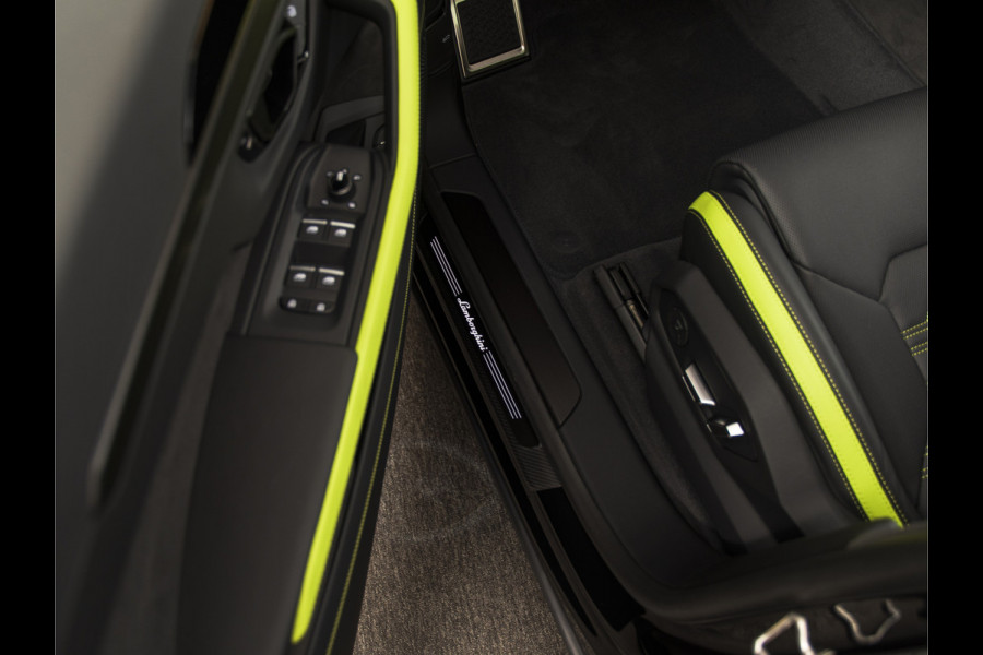 Lamborghini Urus 4.0 V8 Hybrid SE 23" I B&O I PANO I STYLE PACK I VERDE SCANDAL