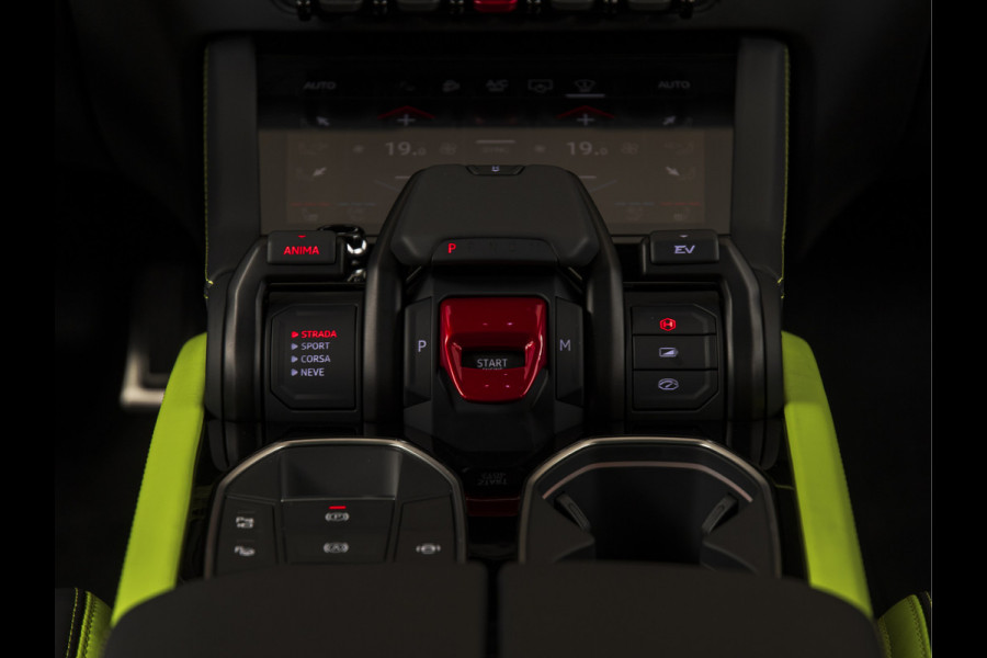 Lamborghini Urus 4.0 V8 Hybrid SE 23" I B&O I PANO I STYLE PACK I VERDE SCANDAL