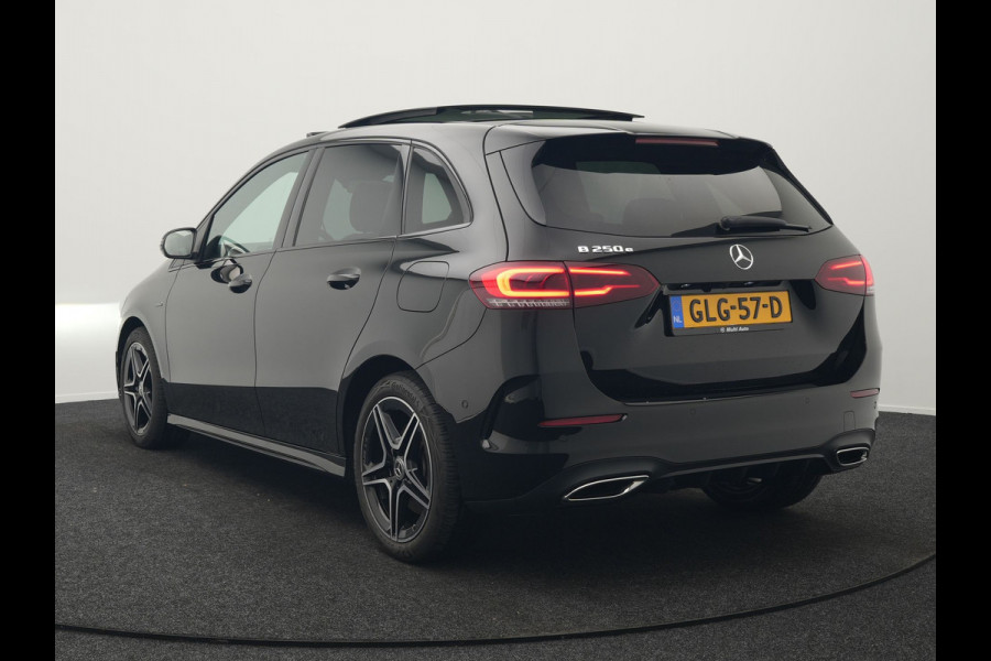 Mercedes-Benz B-Klasse 250 e AMG Limited 218pk PHEV | Panodak | Camera | Night Pakket | Alcantara Sportstoelen Verwarmd | Apple Carplay | Widescreen Cockpit | Navigatie | Lane Assist | Virtual | DAB |