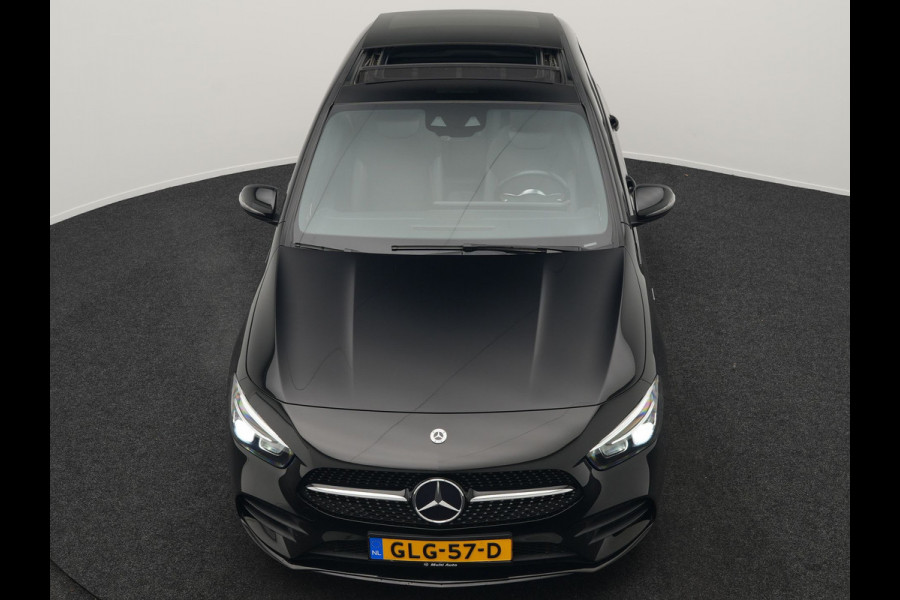 Mercedes-Benz B-Klasse 250 e AMG Limited 218pk PHEV | Panodak | Camera | Night Pakket | Alcantara Sportstoelen Verwarmd | Apple Carplay | Widescreen Cockpit | Navigatie | Lane Assist | Virtual | DAB |
