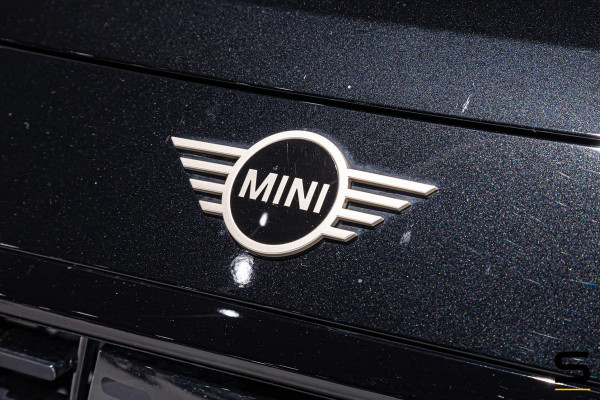 MINI Countryman 1.5 C Favoured M Plus|Pano|HUD|Cam|Leder
