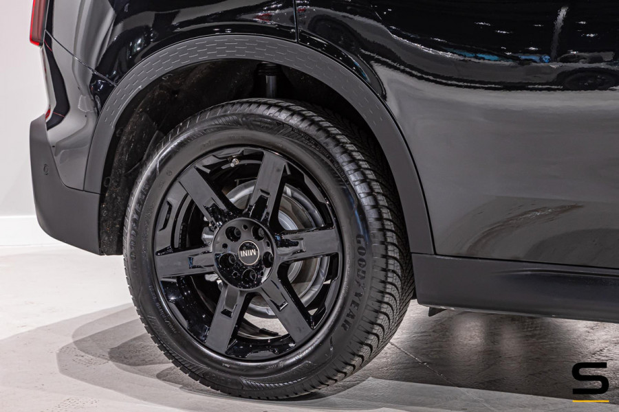 MINI Countryman 1.5 C Favoured M Plus|Pano|HUD|Cam|Leder