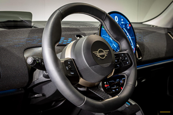 MINI Countryman 1.5 C Favoured M Plus|Pano|HUD|Cam|Leder
