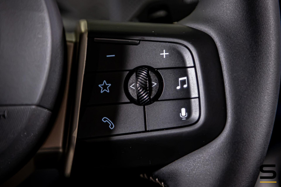 MINI Countryman 1.5 C Favoured M Plus|Pano|HUD|Cam|Leder