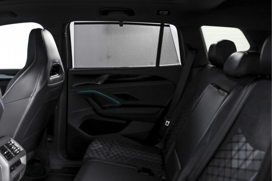 Volkswagen Tayron 1.5 eHybrid 272 PK R-Line Edition | Black Style Pakket | S/K-Panodak | Dig. Cockpit | Adapt. Cruise | Stoel-+Stuurverw. | Camera | App. Connect | ECC | Elek. Klep | LM 20" |