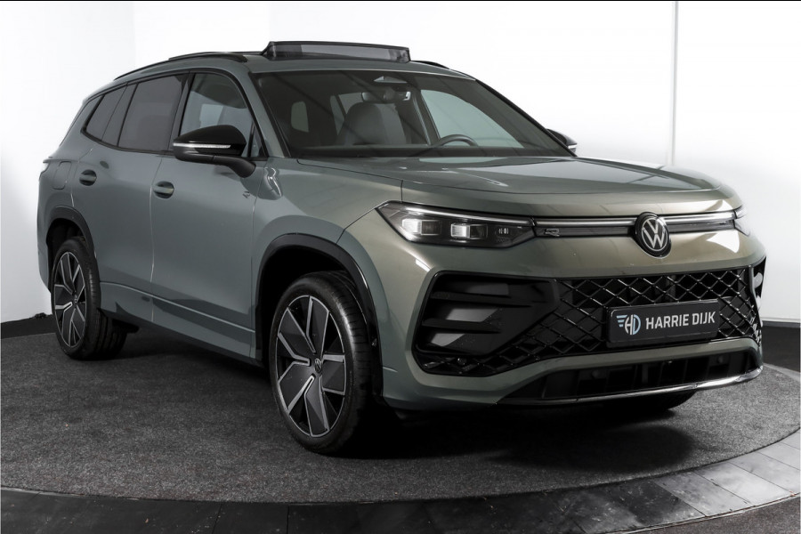 Volkswagen Tayron 1.5 eHybrid 272 PK R-Line Edition | Black Style Pakket | S/K-Panodak | Dig. Cockpit | Adapt. Cruise | Stoel-+Stuurverw. | Camera | App. Connect | ECC | Elek. Klep | LM 20" |
