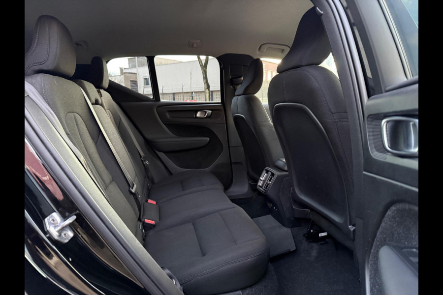Volvo XC40 2.0 T4 190PK INSCRIPTION AUTOMAAT 20-INCH NAVI LUXE NAP CARPLAY