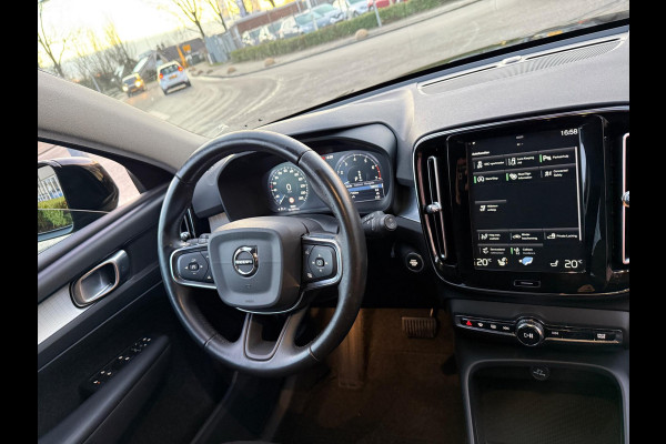 Volvo XC40 2.0 T4 190PK INSCRIPTION AUTOMAAT 20-INCH NAVI LUXE NAP CARPLAY