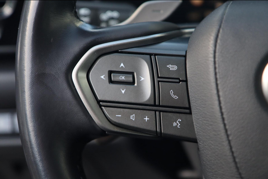 Lexus NX 350h / KEYLESS / ACC / CAMERA / CARPLAY / ALCANTARA