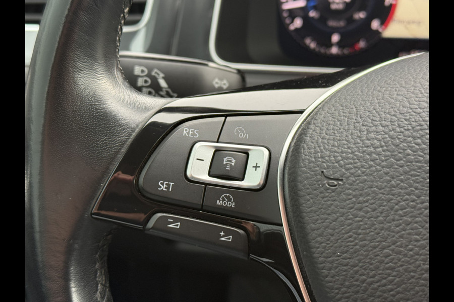 Volkswagen Golf Variant 1.5 TSI Highline | Virtual | Trekhaak | Full Led | Camera