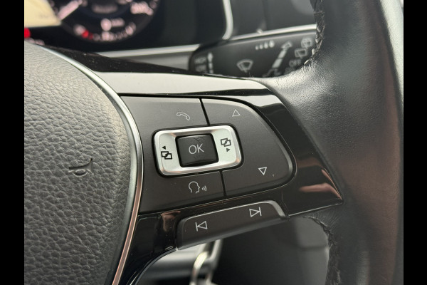Volkswagen Golf Variant 1.5 TSI Highline | Virtual | Trekhaak | Full Led | Camera