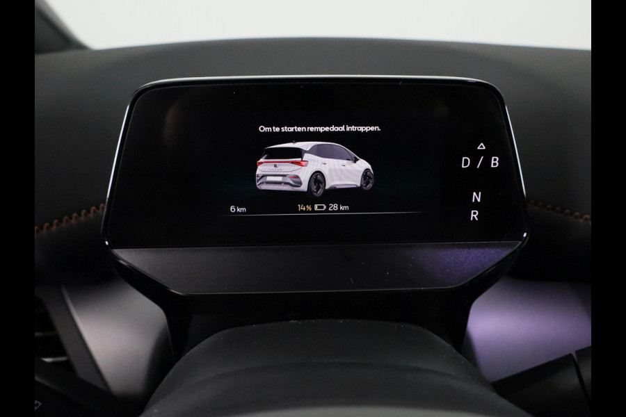 CUPRA Born Business Limited 63 kWh 231PK | 19 Inch | Speciale kleur | Achteruitrijcamera | Stoelverwarming | Adaptieve Cruise Control |