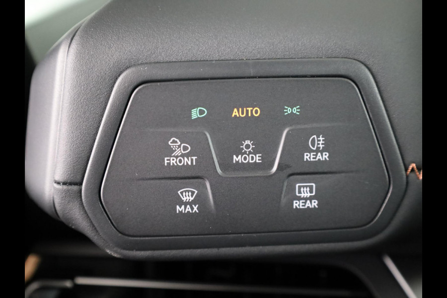 CUPRA Born Business Limited 63 kWh 231PK | 19 Inch | Speciale kleur | Achteruitrijcamera | Stoelverwarming | Adaptieve Cruise Control |