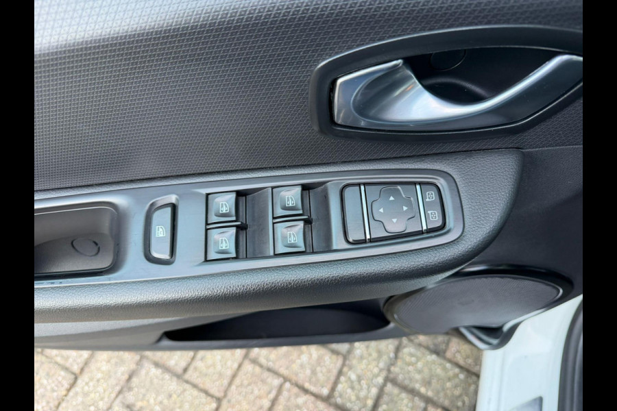 Renault Clio Estate 0.9 TCe Limited Nette Auto