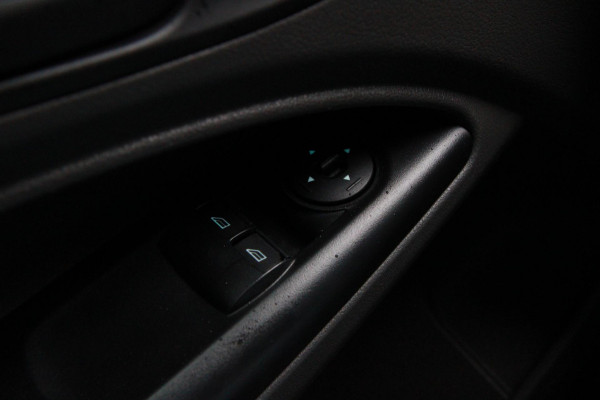 Ford Transit Connect 1.5 EcoBlue 120PK L2 Trend / Camera / 3 zits / Sync 3 app connect