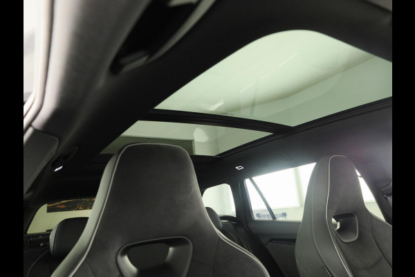 Škoda Superb Combi Sportline Business PHEV 1.5 TSI 204 pk 6 versn. DSG | Panoramadak | Trekhaak wegklapbaar