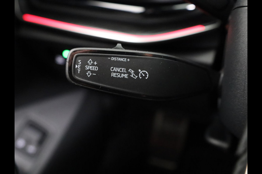 Škoda Superb Combi Sportline Business PHEV 1.5 TSI 204 pk 6 versn. DSG | Panoramadak | Trekhaak wegklapbaar