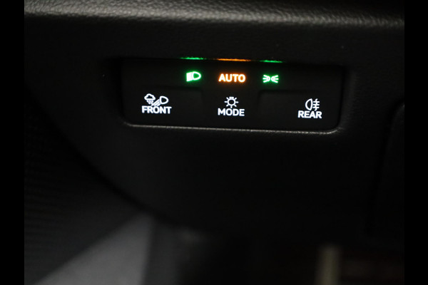 Škoda Superb Combi Sportline Business PHEV 1.5 TSI 204 pk 6 versn. DSG | Panoramadak | Trekhaak wegklapbaar