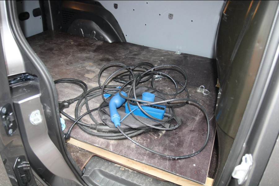 Renault Kangoo Z.E. 33Kw Maxi / Koop accu / Nieuwstaat /