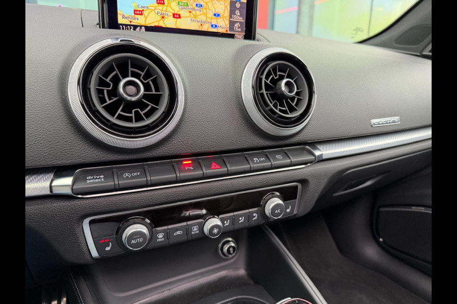 Audi A3 Sportback 2.5 TFSI RS3 quattro Full Panorama B&O RS Seats Camera Parksens.