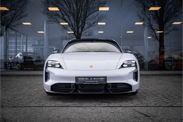 Porsche Taycan GTS 93 kWh ** PCCB ** PDLS+ ** HUD ** Panodak ** Sport Design Carbon ** 4WS NP 190K ** Rijbereik tot 504km (WLTP)