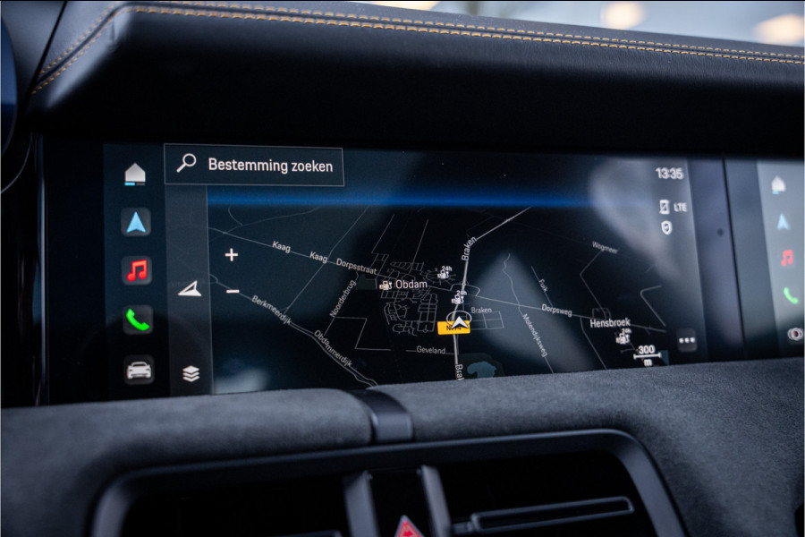 Porsche Taycan GTS 93 kWh ** PCCB ** PDLS+ ** HUD ** Panodak ** Sport Design Carbon ** 4WS NP 190K ** Rijbereik tot 504km (WLTP)