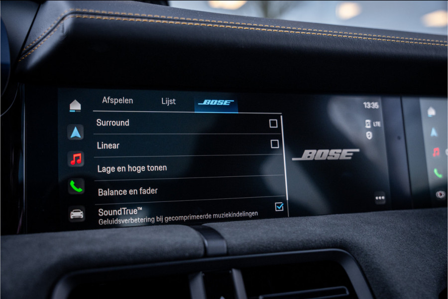 Porsche Taycan GTS 93 kWh ** PCCB ** PDLS+ ** HUD ** Panodak ** Sport Design Carbon ** 4WS NP 190K ** Rijbereik tot 504km (WLTP)