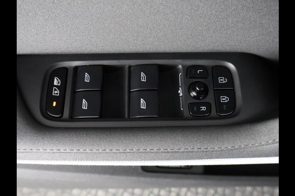 Polestar 2 LONG RANGE 78 kWh ACCU 90% GARANTIE 2032 !* RANGE TOT 561 KM WLTP.  PARKEERSENSOREN V+A . STOELVERWARMING . FULL MAP NAV . STOELPROFIELEN . CAMERA