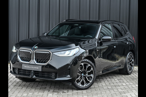 BMW X3 30e xDrive · M-Sport · Panorama dak · Sport stoelen · Driving Assistant Plus · Dab+ · Harman/Kardon · Adaptive Led · Head-Up · 3
