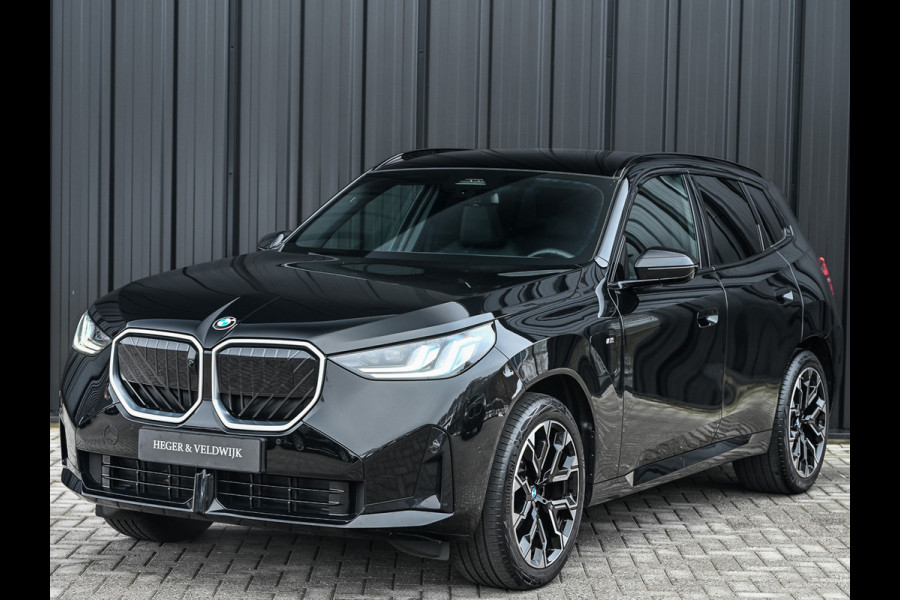 BMW X3 30e xDrive · M-Sport · Panorama dak · Sport stoelen · Driving Assistant Plus · Dab+ · Harman/Kardon · Adaptive Led · Head-Up · 3