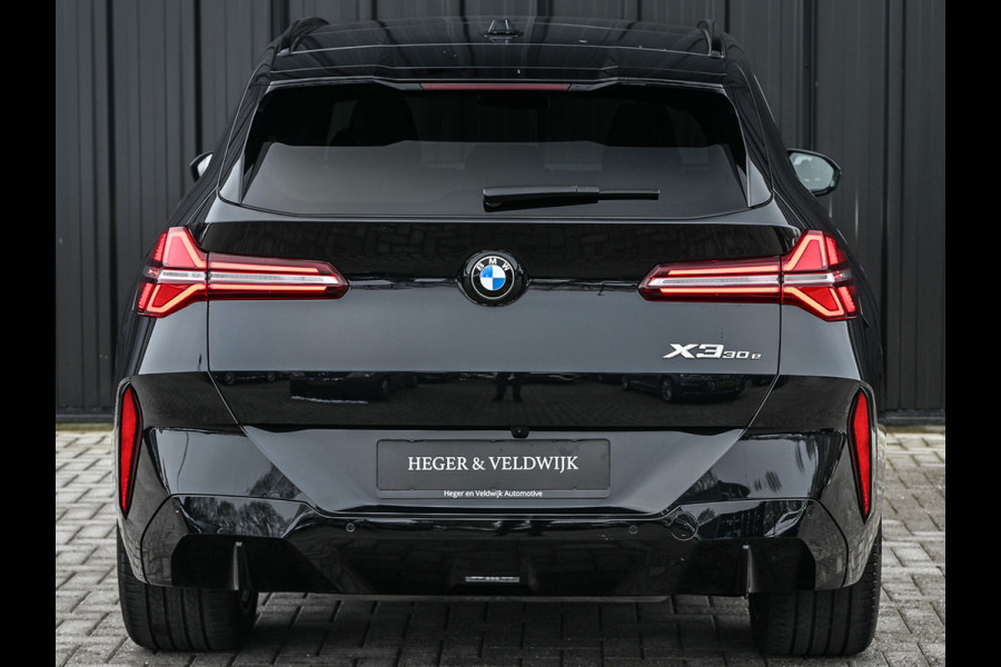 BMW X3 30e xDrive · M-Sport · Panorama dak · Sport stoelen · Driving Assistant Plus · Dab+ · Harman/Kardon · Adaptive Led · Head-Up · 3