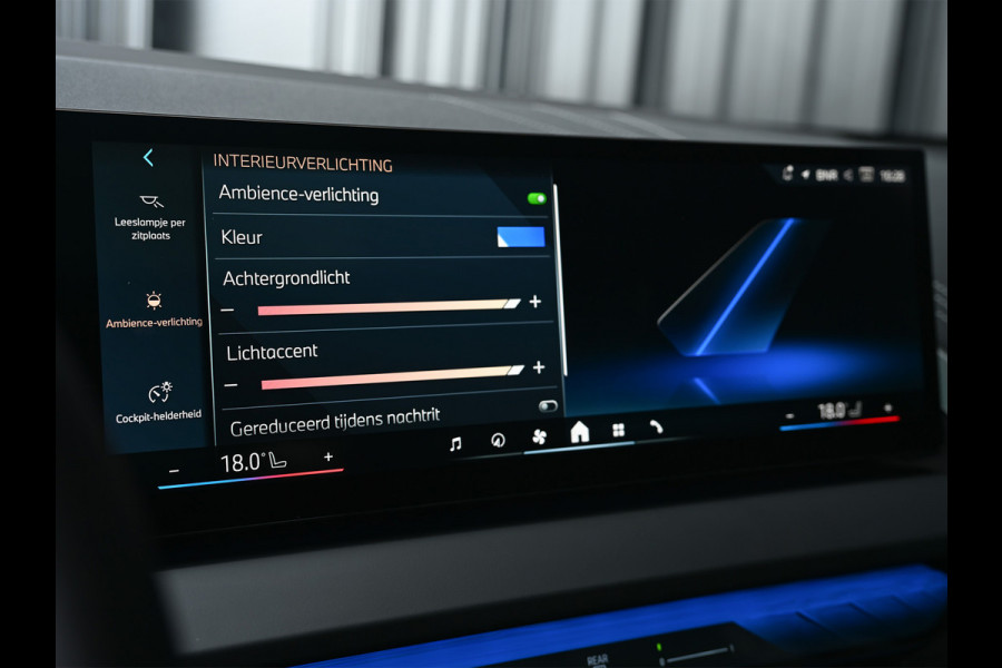 BMW X3 30e xDrive · M-Sport · Panorama dak · Sport stoelen · Driving Assistant Plus · Dab+ · Harman/Kardon · Adaptive Led · Head-Up · 3