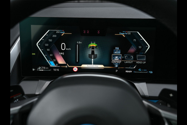 BMW X3 30e xDrive · M-Sport · Panorama dak · Sport stoelen · Driving Assistant Plus · Dab+ · Harman/Kardon · Adaptive Led · Head-Up · 3