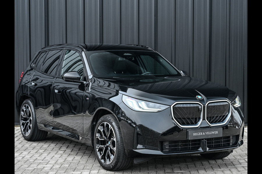 BMW X3 30e xDrive · M-Sport · Panorama dak · Sport stoelen · Driving Assistant Plus · Dab+ · Harman/Kardon · Adaptive Led · Head-Up · 3