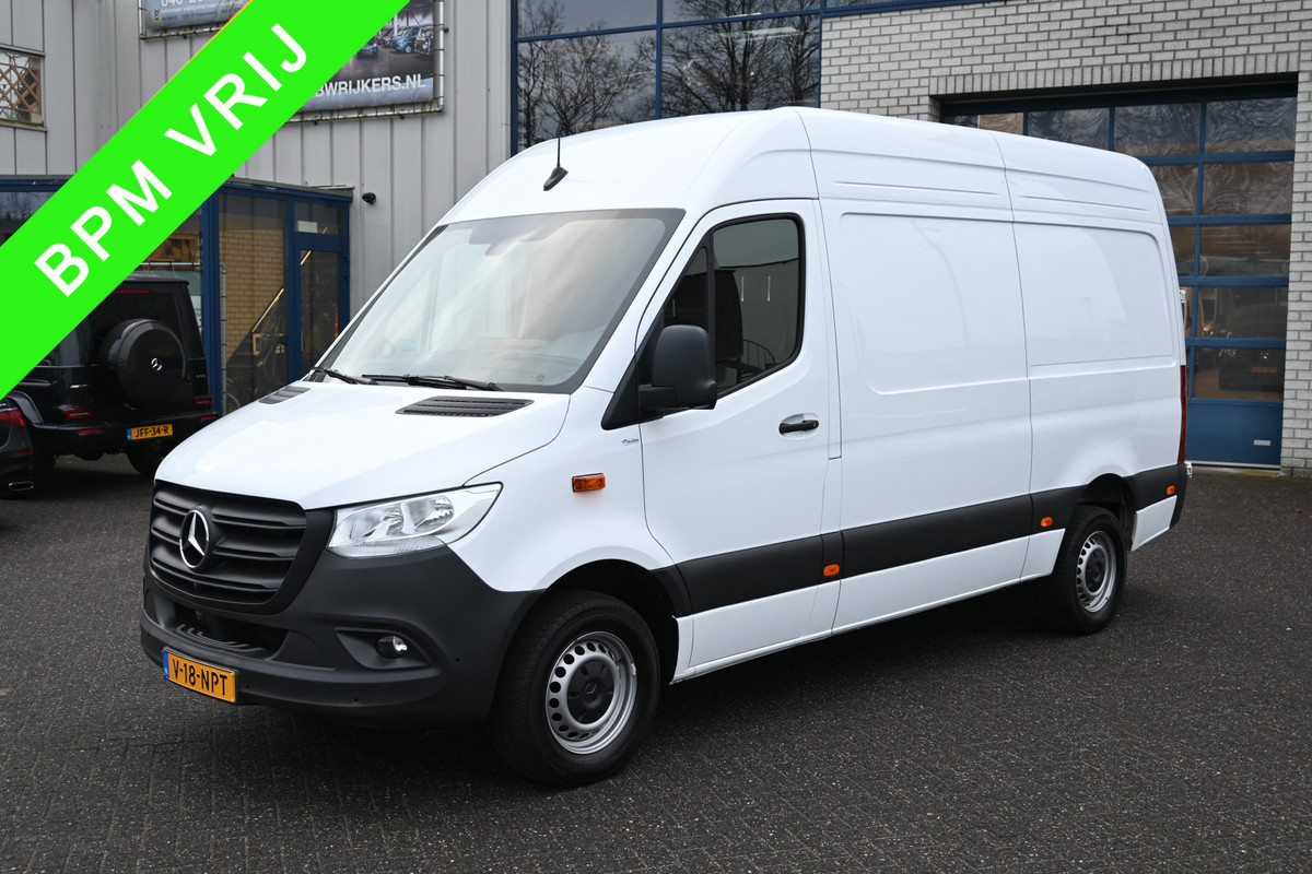Mercedes-Benz Sprinter 317 CDI L2H2 RWD 360 Camera, Geveerde stoel, Navigatie