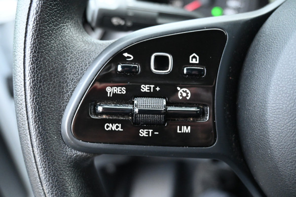 Mercedes-Benz Sprinter 317 CDI L2H2 RWD 360 Camera, Geveerde stoel, Navigatie