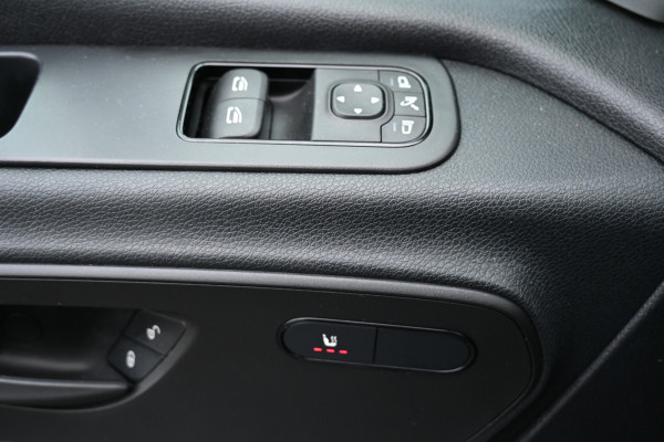 Mercedes-Benz Sprinter 317 CDI L2H2 RWD 360 Camera, Geveerde stoel, Navigatie