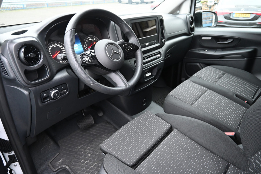 Mercedes-Benz Vito 116 CDI L2 Pro Navigatie en Smartphone integratiepakket, Bumpers in kleur, Etc.