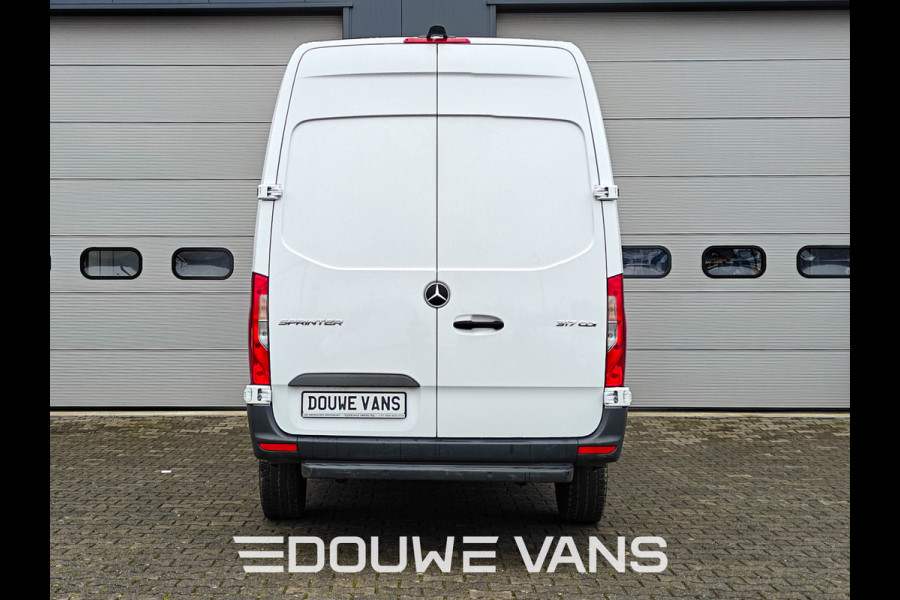 Mercedes-Benz Sprinter L2H2 317 MBUX 360 Camera Navigatie Apple Carplay Stoelverwarming
