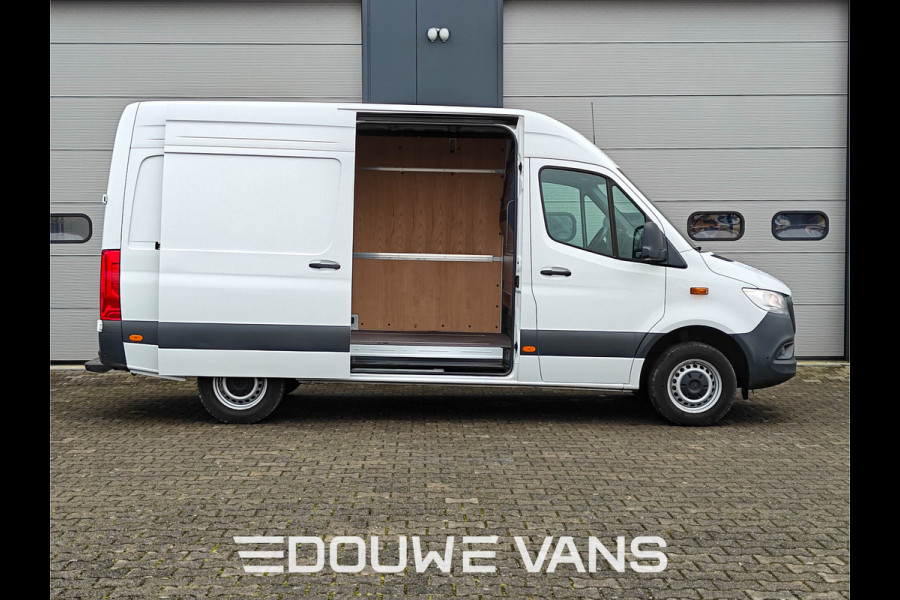 Mercedes-Benz Sprinter L2H2 317 MBUX 360 Camera Navigatie Apple Carplay Stoelverwarming