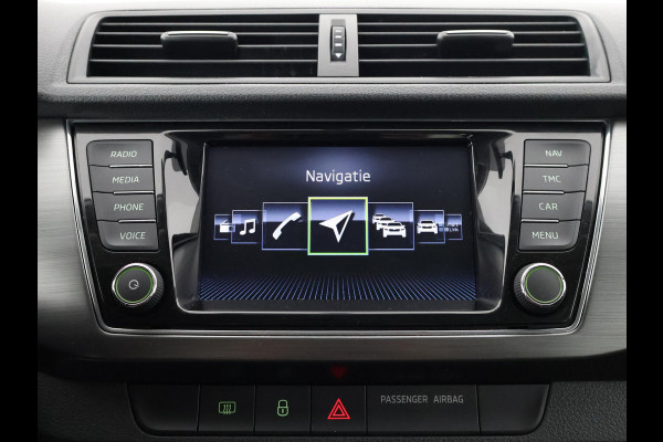 Škoda Fabia Combi TSI 95 PK BUSINESS SPORT GARANTIE 9-2030* VOLLEDIG ONDERHOUDEN. PDC V+A . FULL MAP NAVI . ELEKTRISCHE RAMEN V+A .