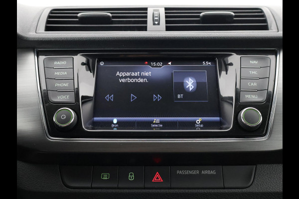 Škoda Fabia Combi TSI 95 PK BUSINESS SPORT GARANTIE 9-2030* VOLLEDIG ONDERHOUDEN. PDC V+A . FULL MAP NAVI . ELEKTRISCHE RAMEN V+A .